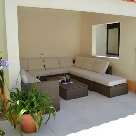 Villa Sleeps22-garden-hottub-pool-barbecue-jacuzzi São Martinho do Porto